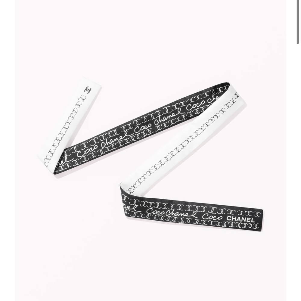 ❌ SOLD ❌CHANEL slim bandeau